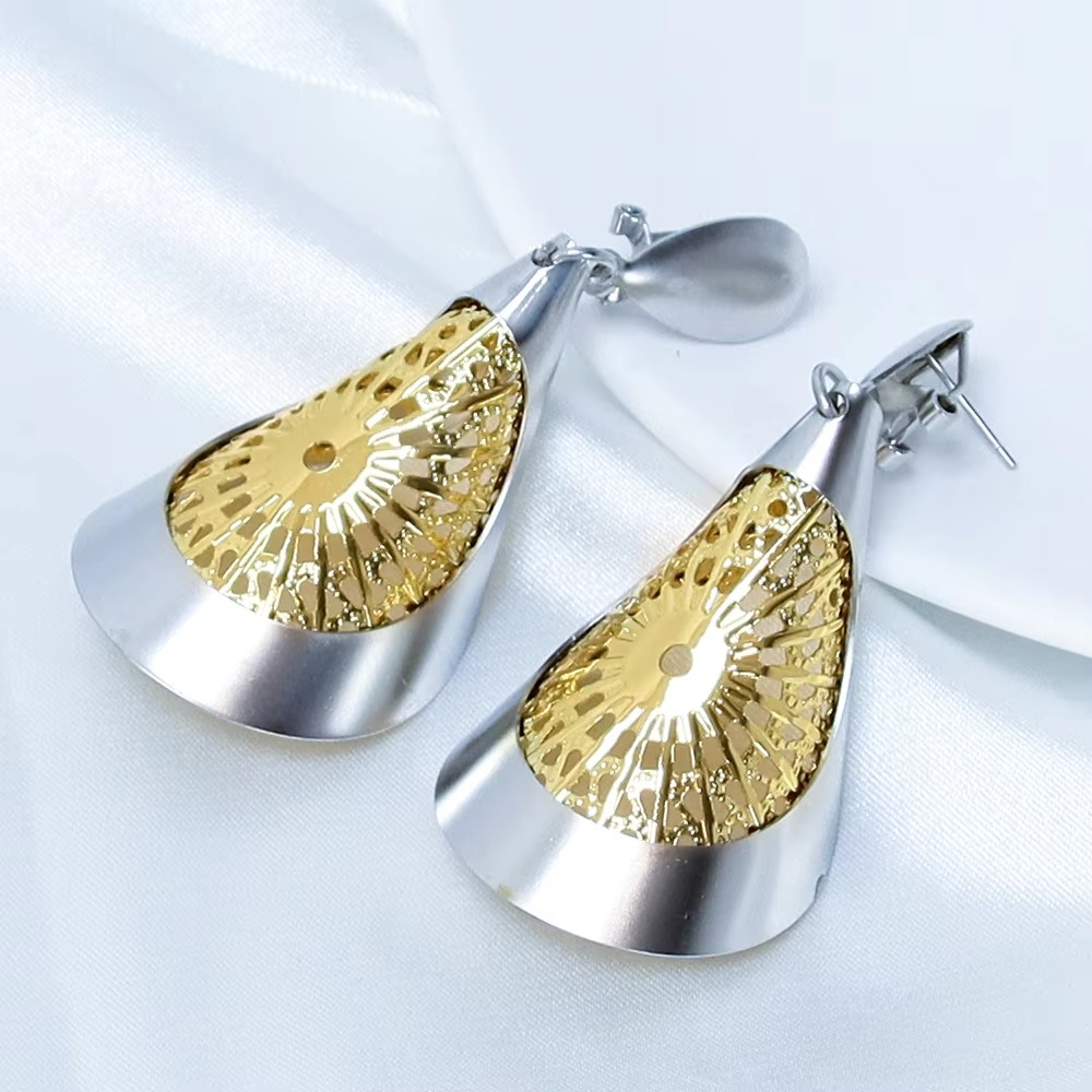 Picture of JEWELRY Gold Fashion Fine Jewelry 18k Drop Earrings Luxury 