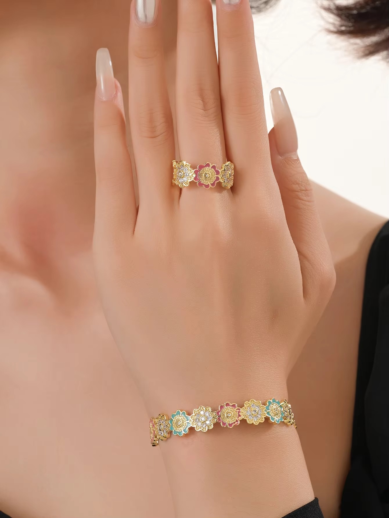 Picture of 18K Gold Ring Bracelet Set Colored Enamel Zircon Flower Hollow Ladies' Copper 